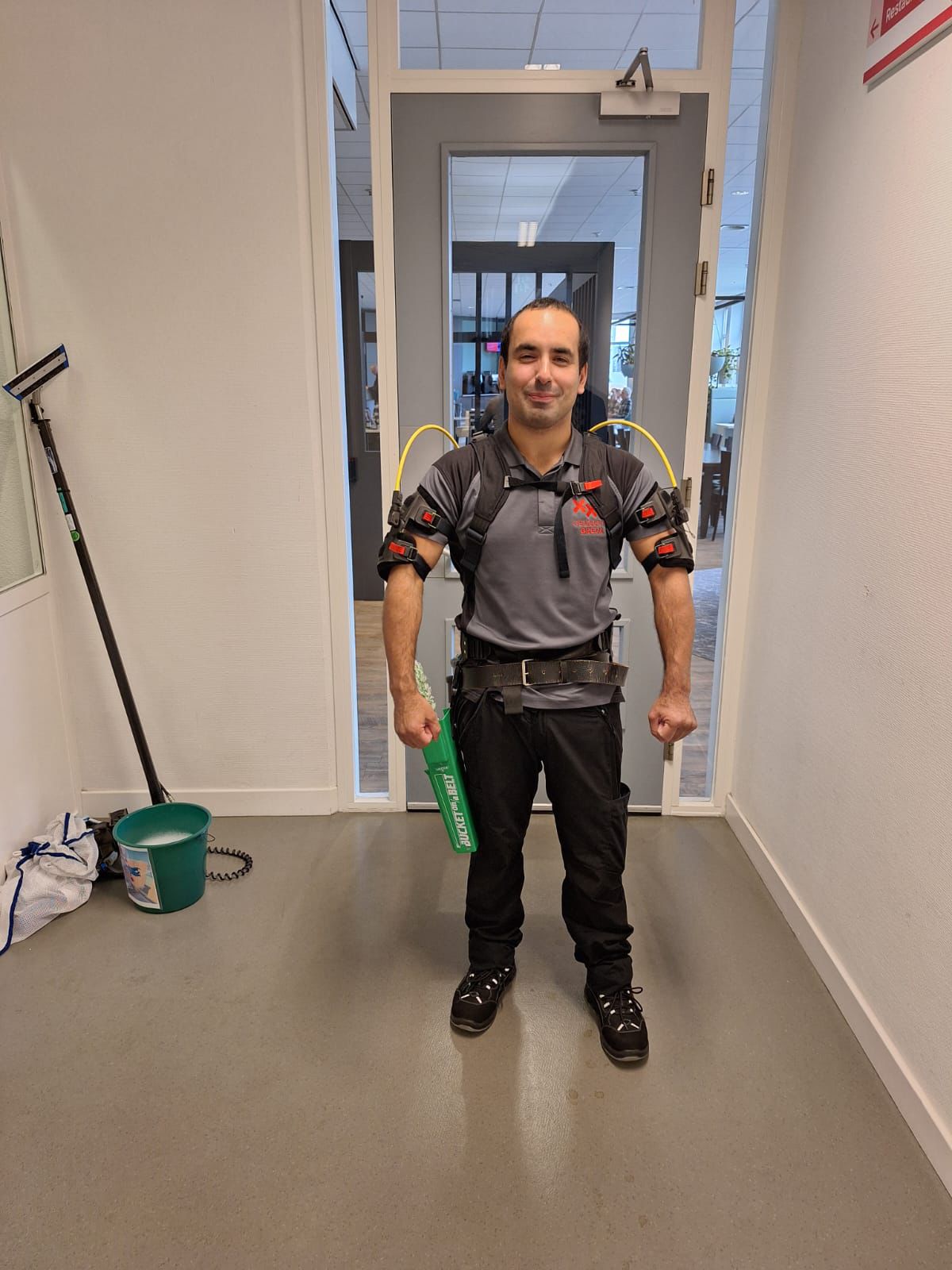 Resultaten pilot: exoskeletten in de groenvoorziening